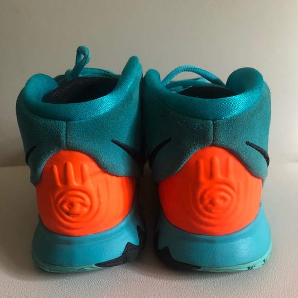 Kyrie 6 EP Animal Print Oracle Aqua/Cheetah - Picture 3 of 7